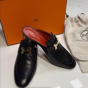 HERMES Black Leather Women’s Paradis Mule 39.5